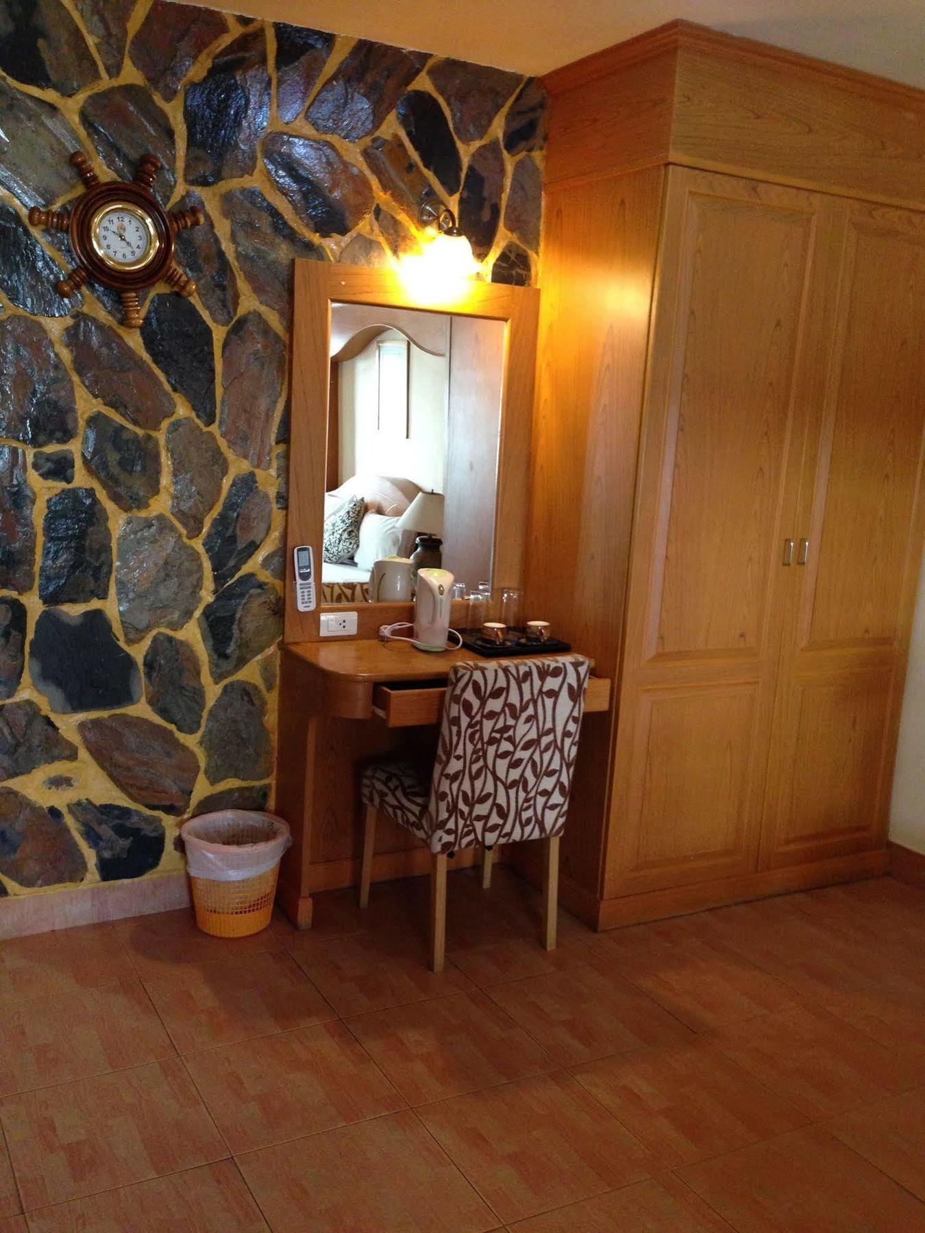 The House Patong Ξενοδοχείο Εξωτερικό φωτογραφία