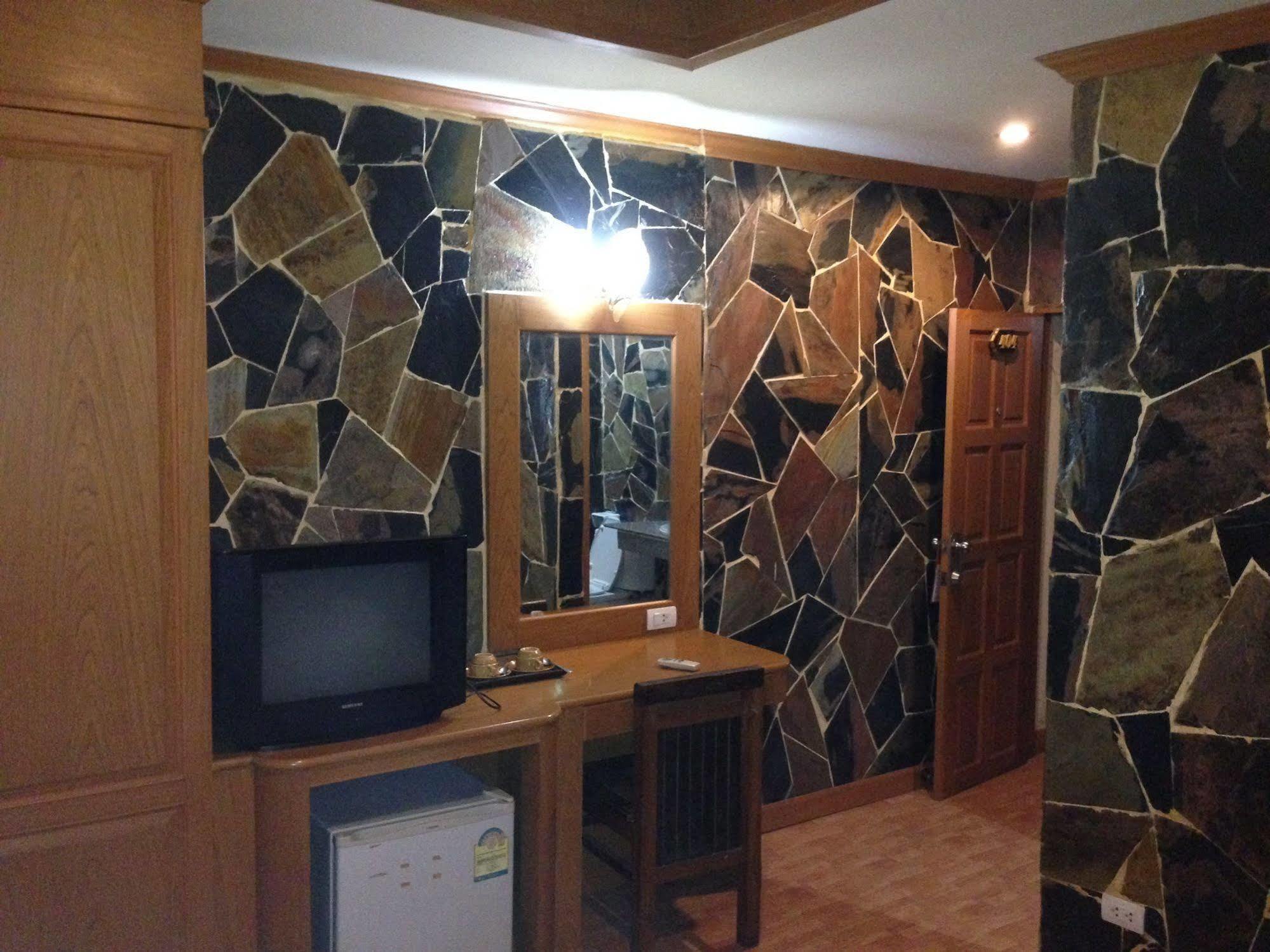 The House Patong Ξενοδοχείο Εξωτερικό φωτογραφία